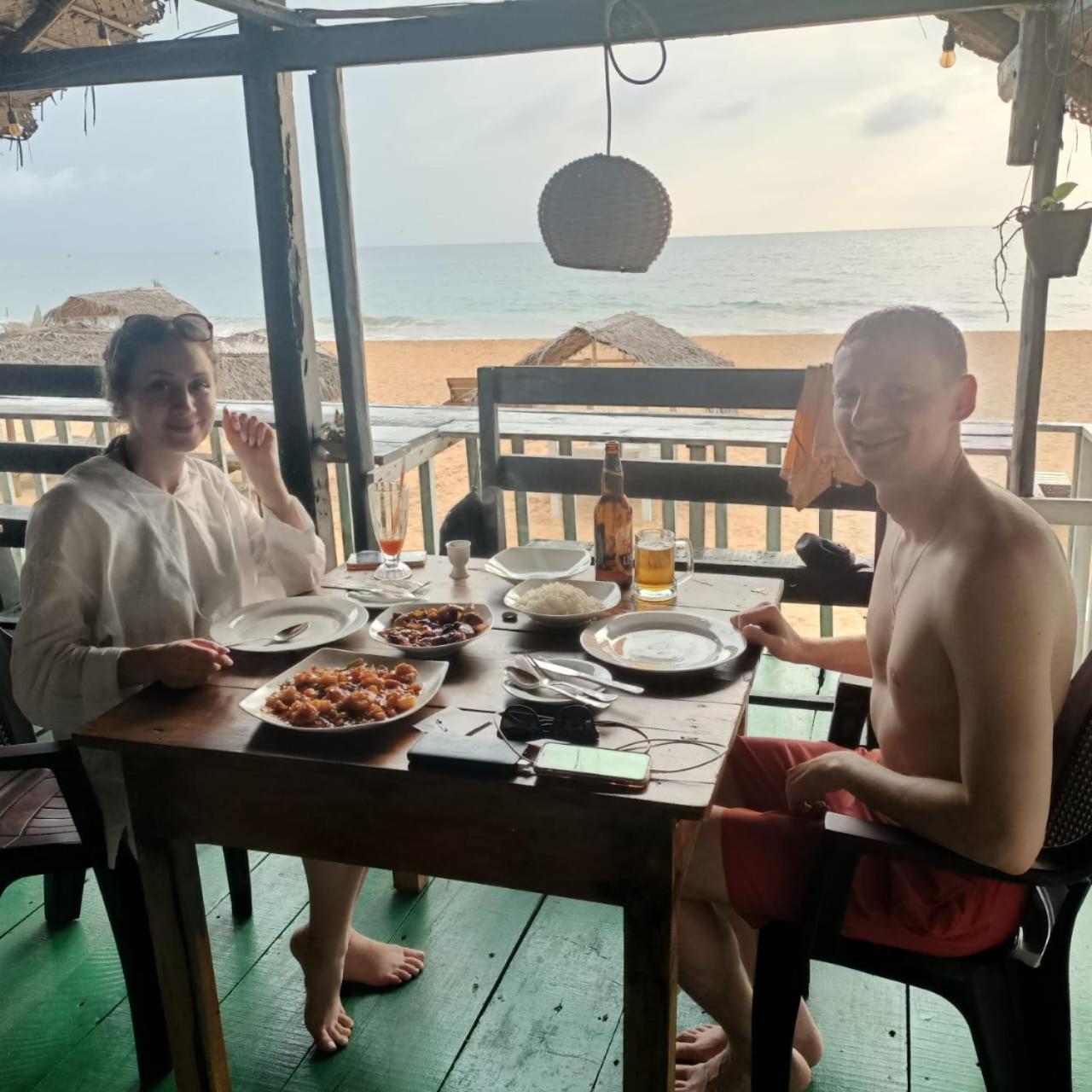 Sea Shine Guest House Хиккадува Экстерьер фото