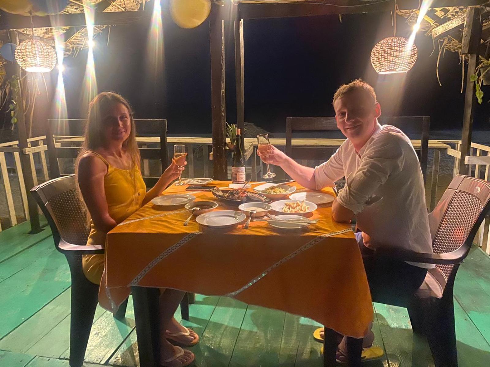 Sea Shine Guest House Хиккадува Экстерьер фото