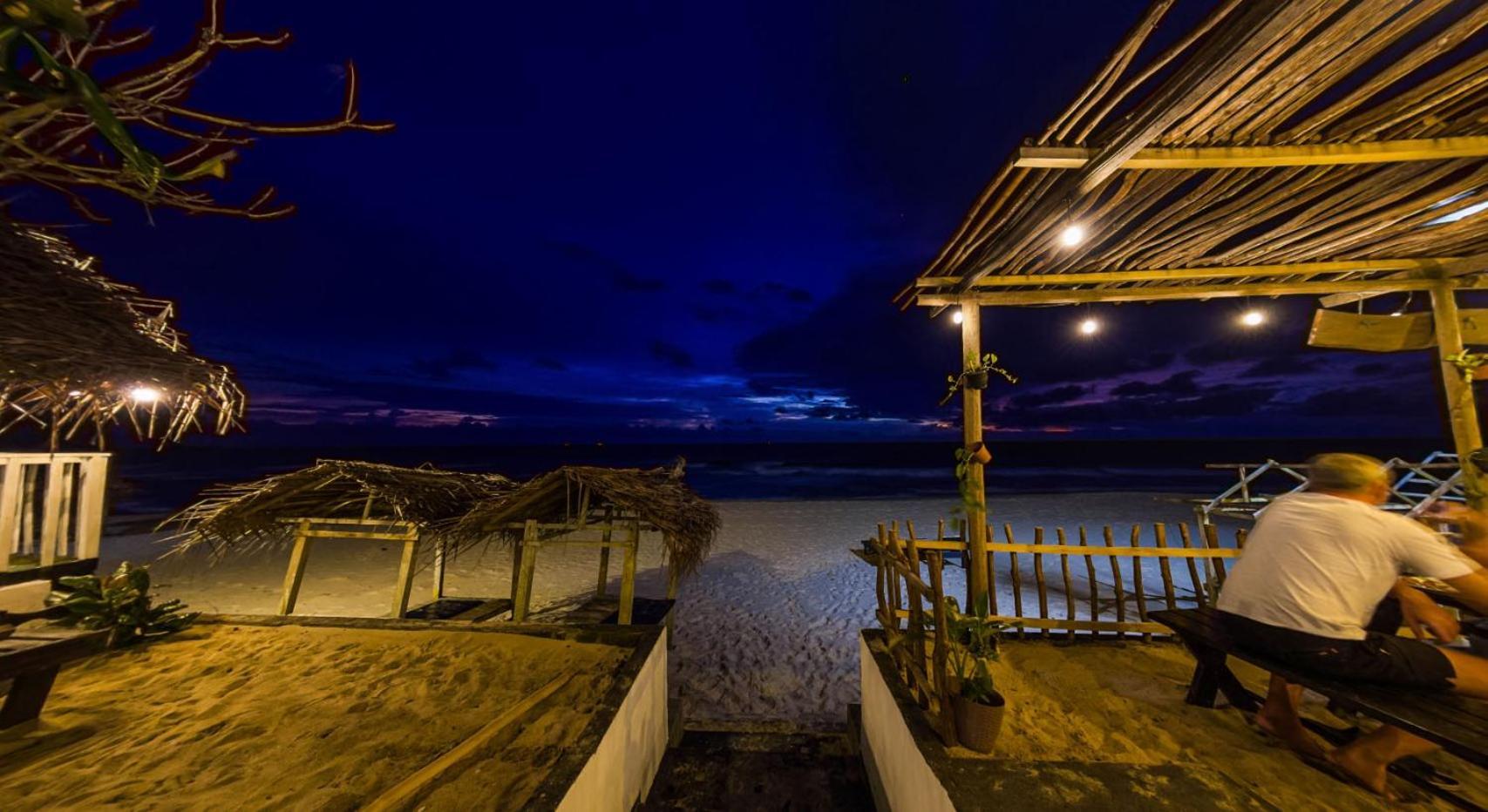 Sea Shine Guest House Хиккадува Экстерьер фото