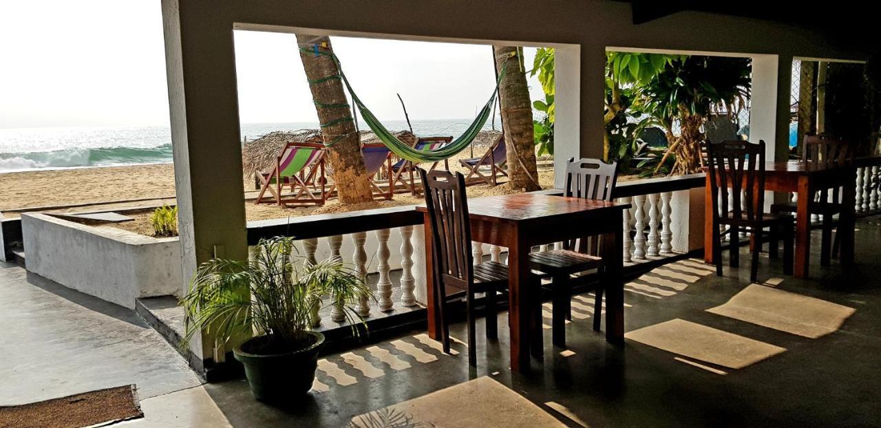 Sea Shine Guest House Хиккадува Экстерьер фото